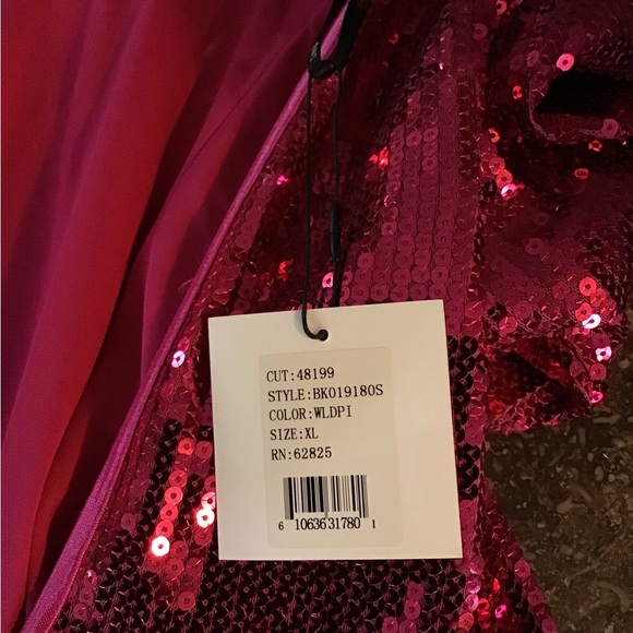 NWT tadashi Shoji pink sequin dress with low back XL - Picture 6 of 7